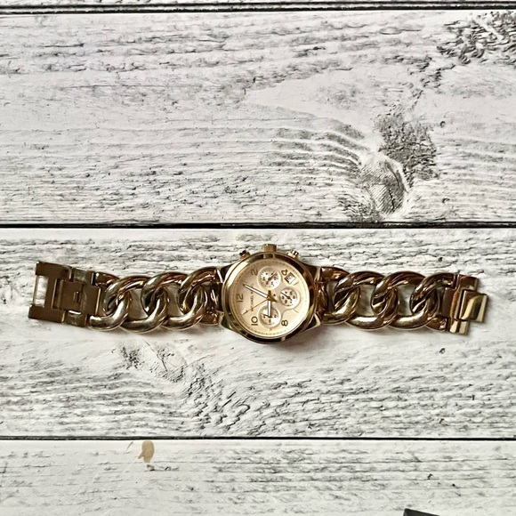 Michael Kors Woman’s Runaway Watch main image 6